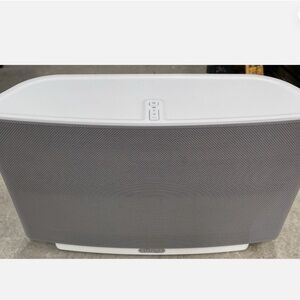 Sonos speaker s5